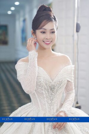 Váy cưới luxury đính kết pha lê RD-8805 mẫu 2
