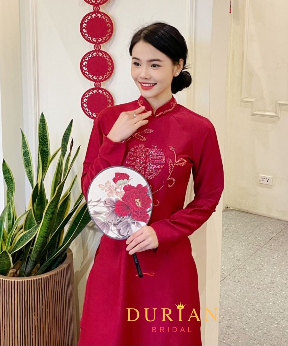 Áo dài cưới lụa đỏ mẫu 5