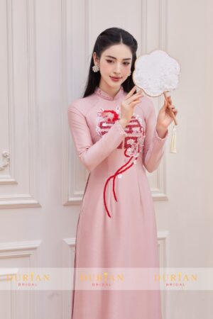 Áo dài ăn hỏi cho cô dâu thêu chữ hỷ DR6802 mẫu 2