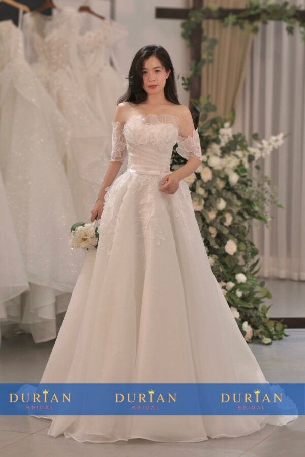 Váy cưới đi bàn DR8836
