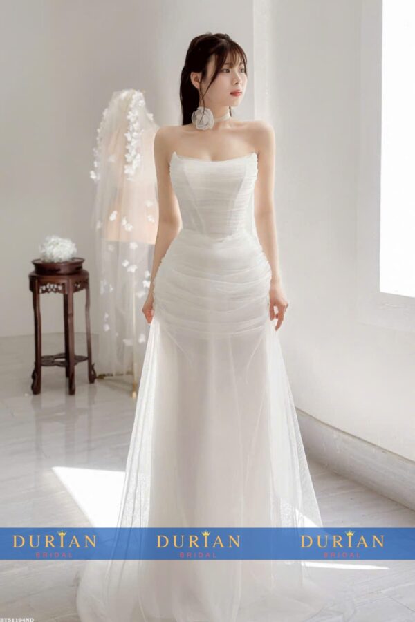 Váy cưới đi bàn DR8878