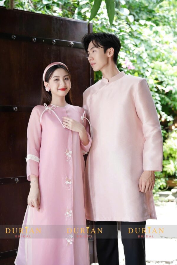 Áo dài ăn hỏi cặp đôi cổ tròn 4 tà tay cánh tiên DR6609